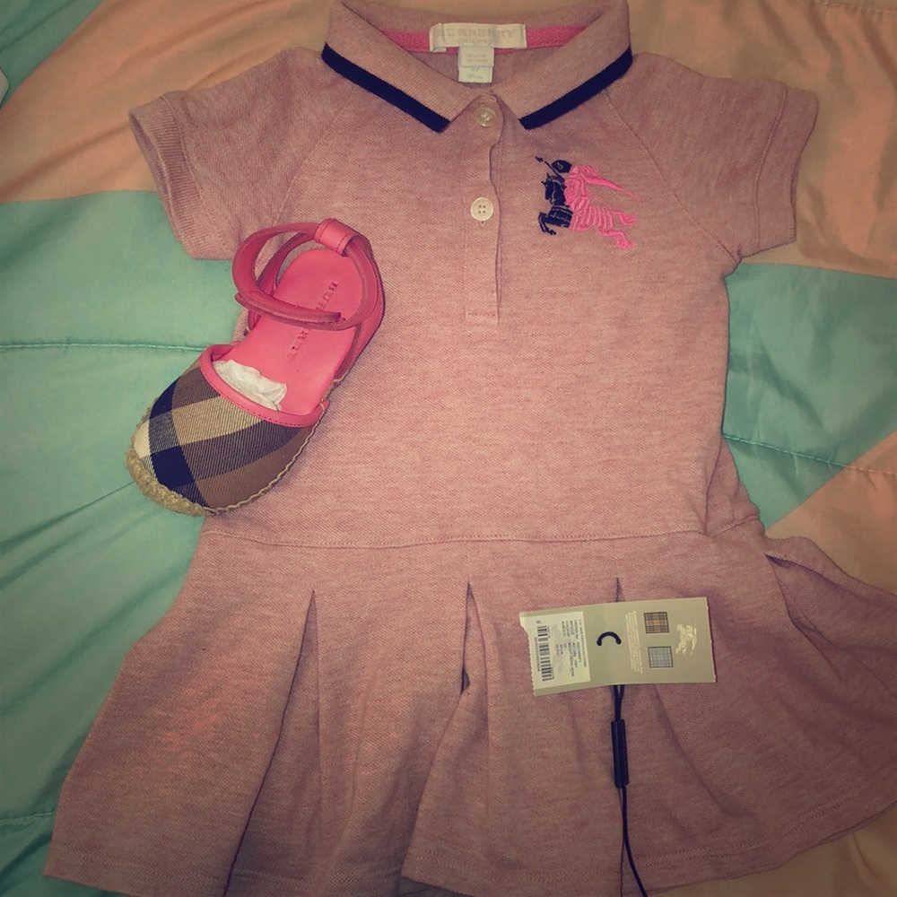 *Authentic Burberry*2T dress & Novacheck Sandals